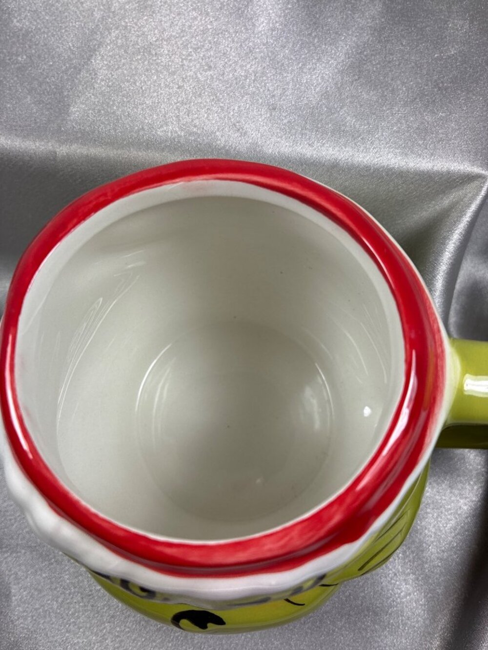 2024 Dr. Seuss The Grinch Sculpted Christmas Mug Santa Hat 14 oz Ceramic Cup - Picture 3 of 11